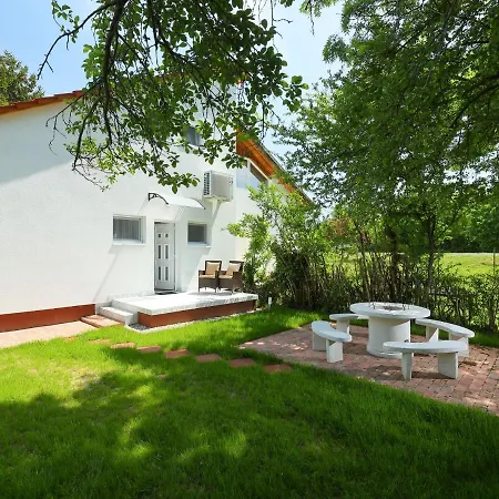 Holiday home Pixie By Interhome