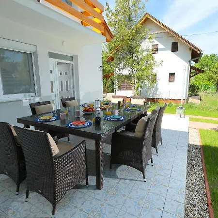 Pixie By Interhome * Balatonoszod